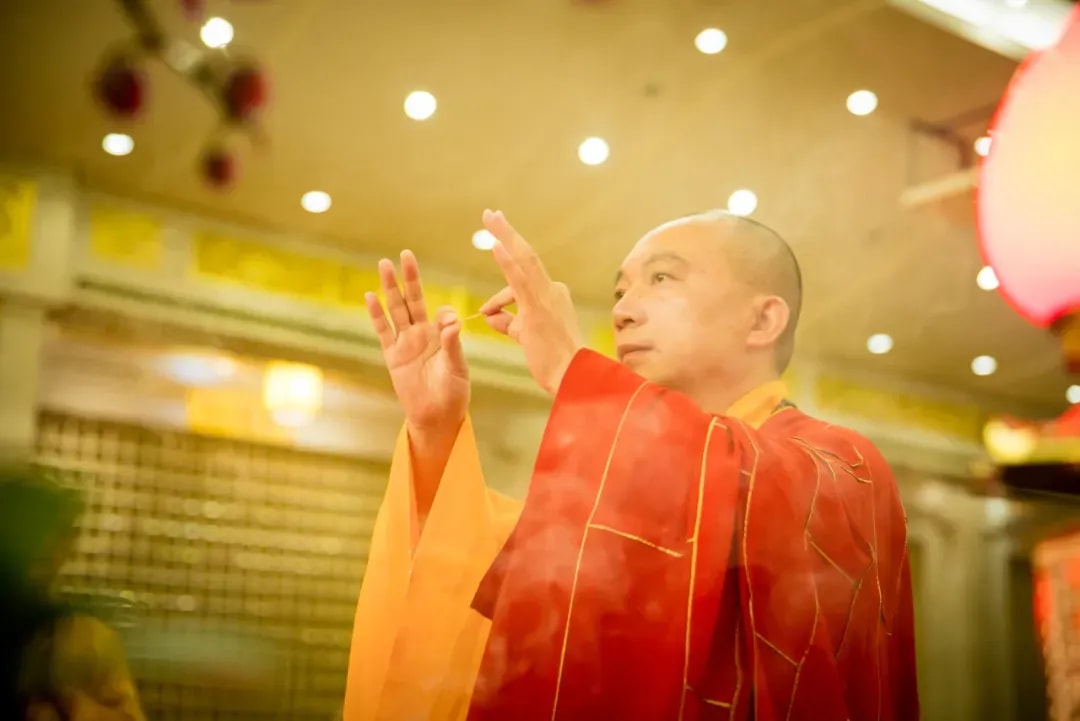 佛前敬香是甚麼意思？敬香有甚麼程序？