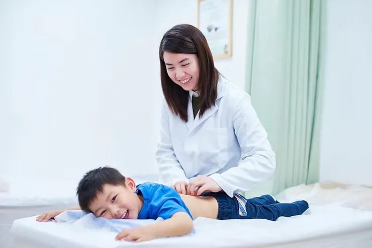 素食兒童日常推拿保健法—消積揑脊