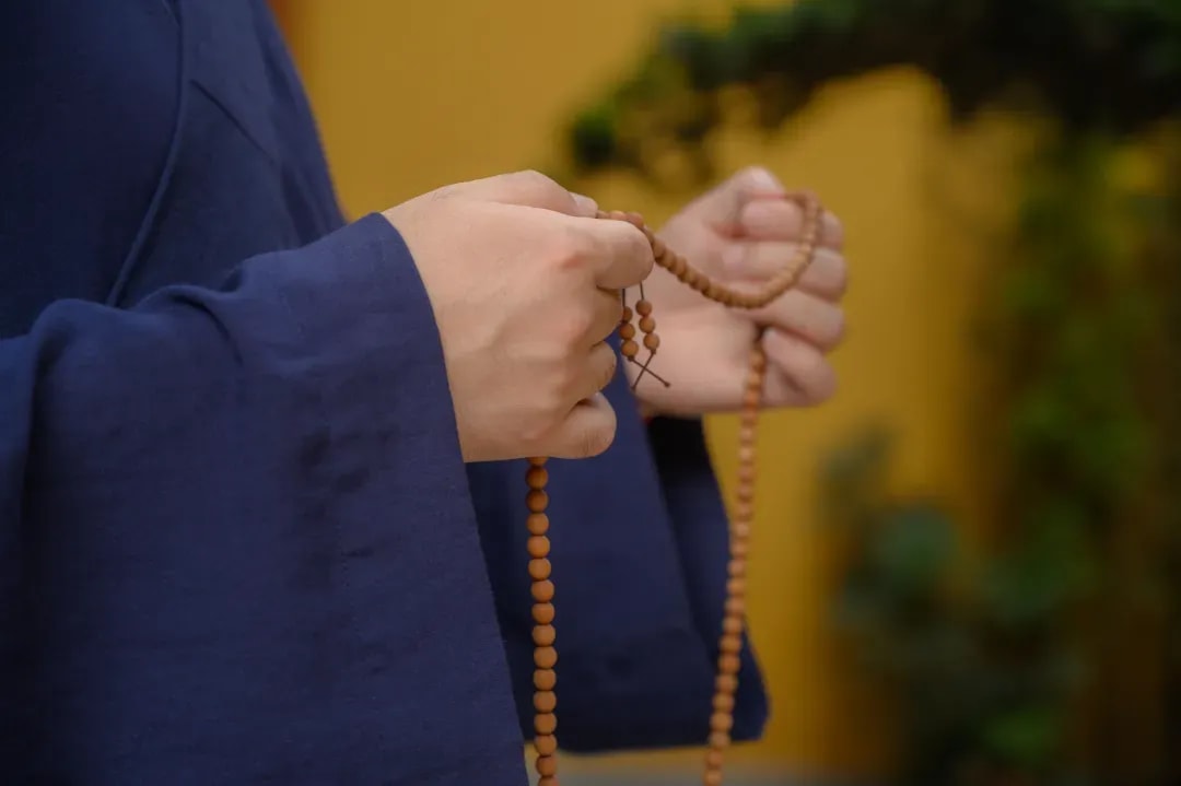 三业未净的人念佛  也有功德吗？