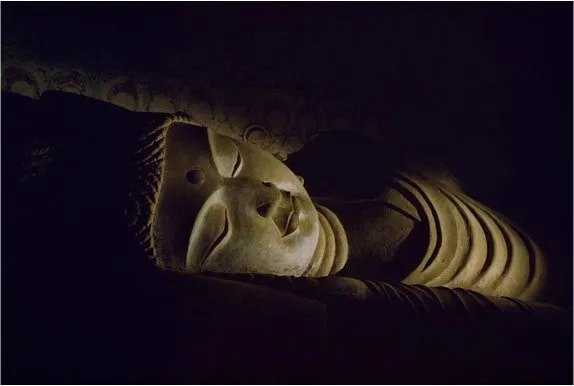 佛陀涅盘日 离苦得乐