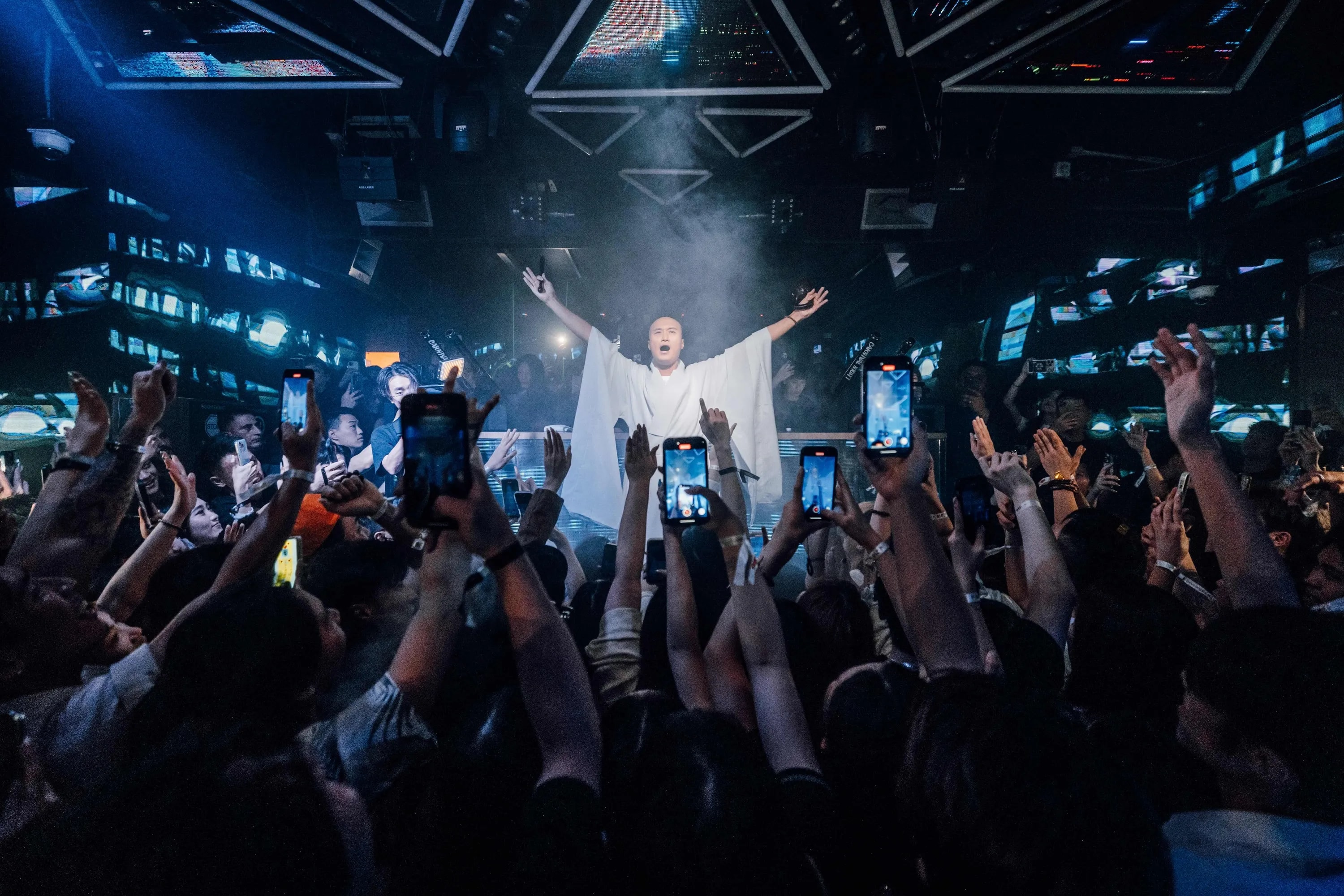 韓國爆紅「電音和尚」  DJ NewJeansNim 香港演出