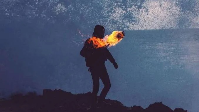 谩骂不同于批评 也别于当头棒喝